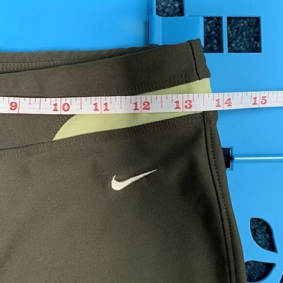 Nike Dry Fit Pants SZ SM Cropped Green Workout Gym Yoga Walking Loungewear - Picture 6 of 7